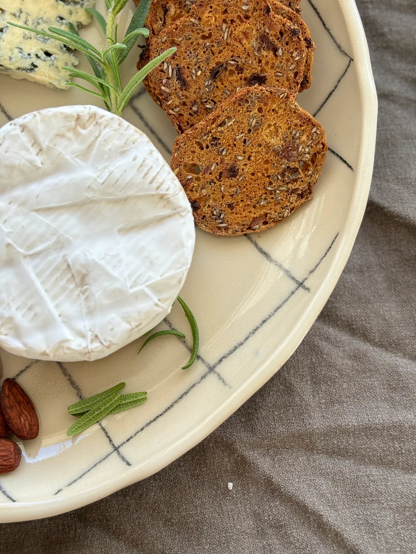 Platter – Chequered