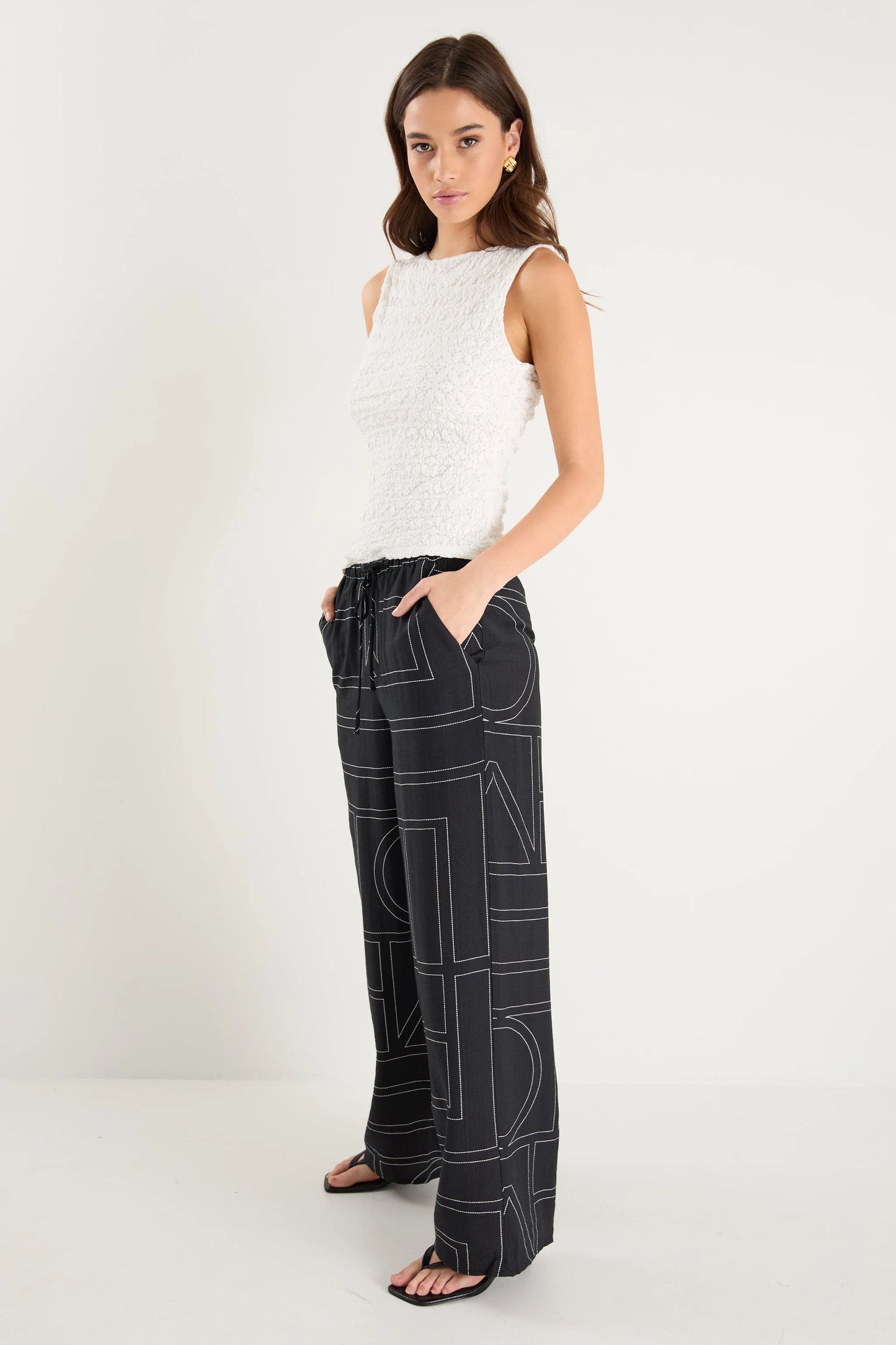 Clever Black Lines Wide Leg Pants