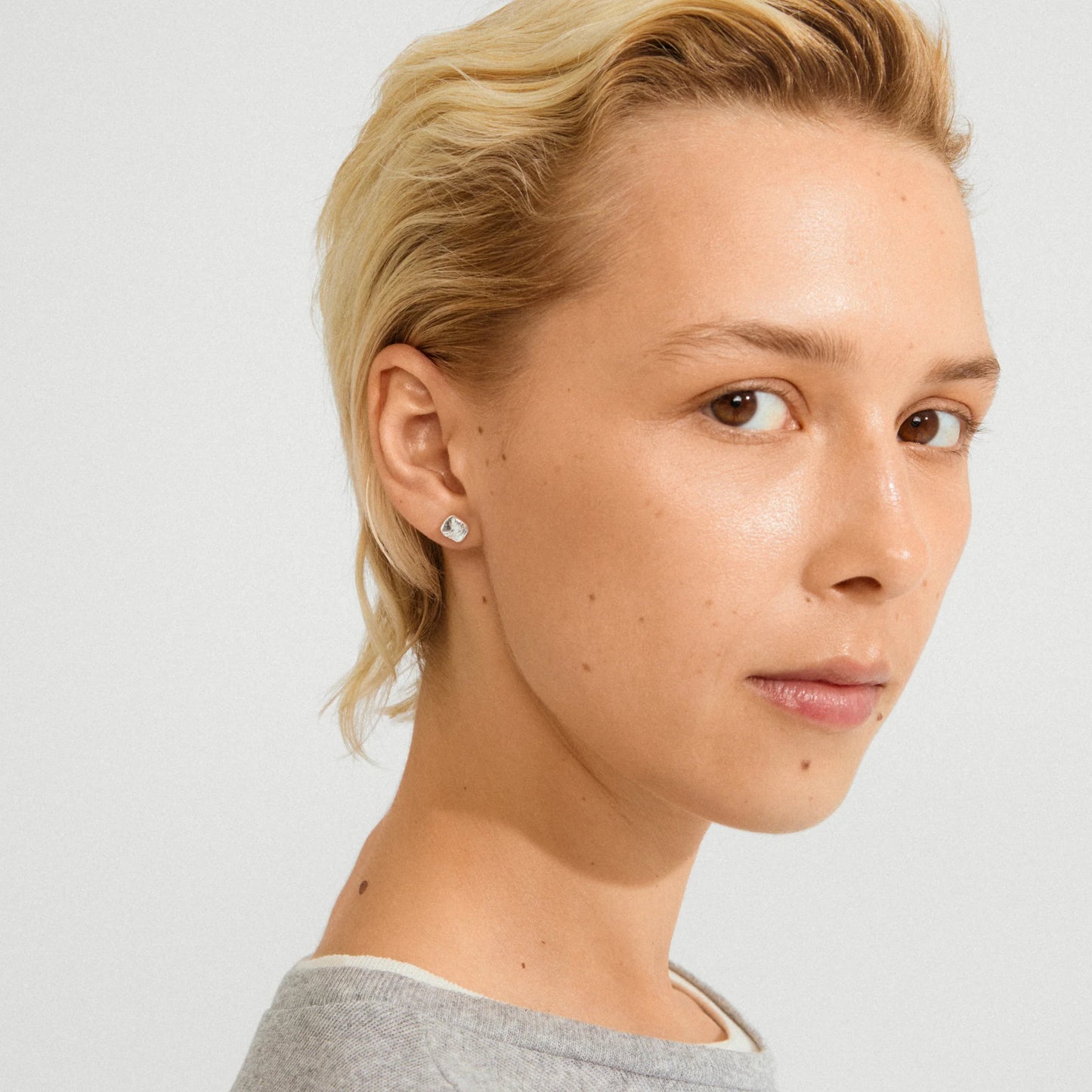 Sense Stud Earrings - Silver