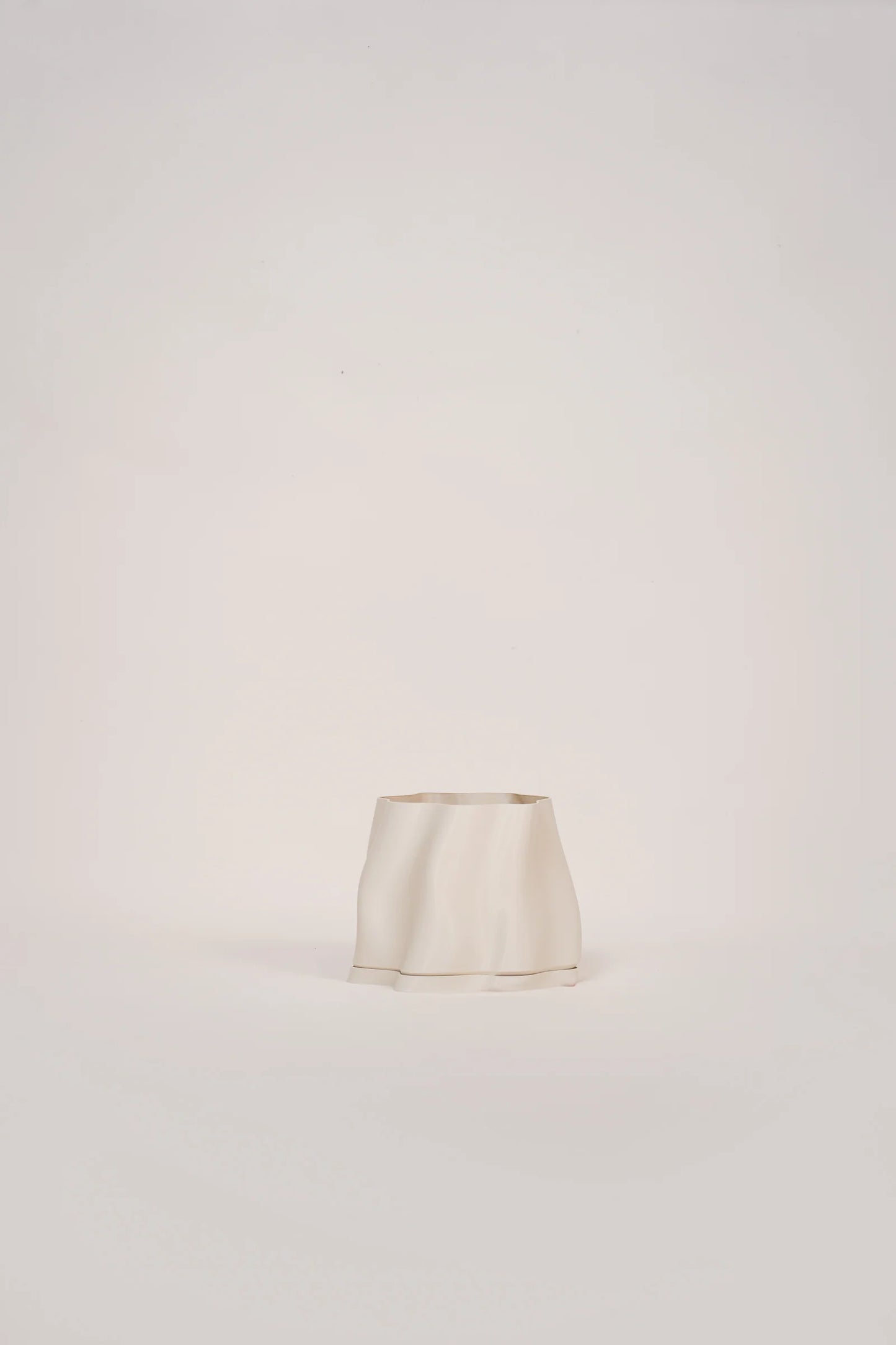 Planter Eggshell – Small